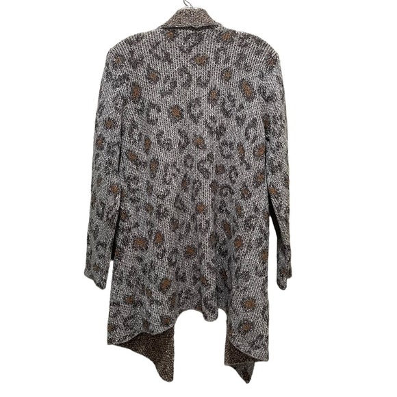 Lulu’s Cupcakes and Cashmere Mel Leopard Print Cardigan Sweater Size Medium - Picture 11 of 13
